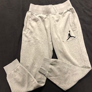 Jogging pants